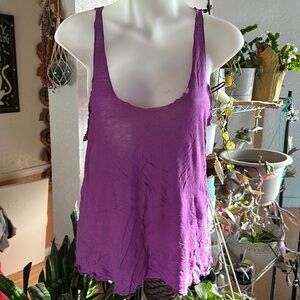 Hi-Line Women’s Purple Tank Top Size L Large Sleeveless Casual Shirt